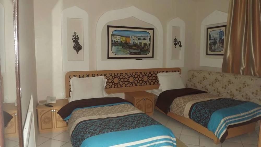 Hotel Saheb Ettabaa Тунис Экстерьер фото
