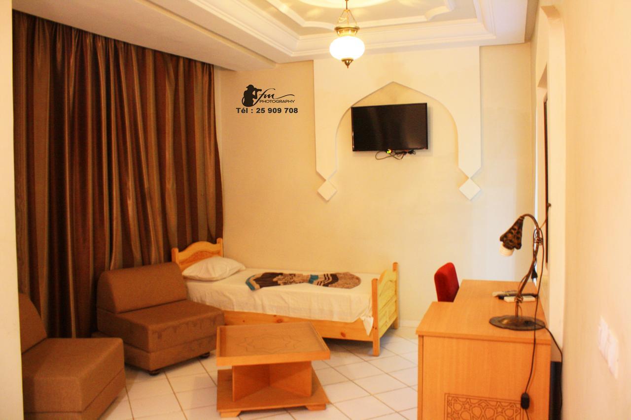 Hotel Saheb Ettabaa Тунис Экстерьер фото
