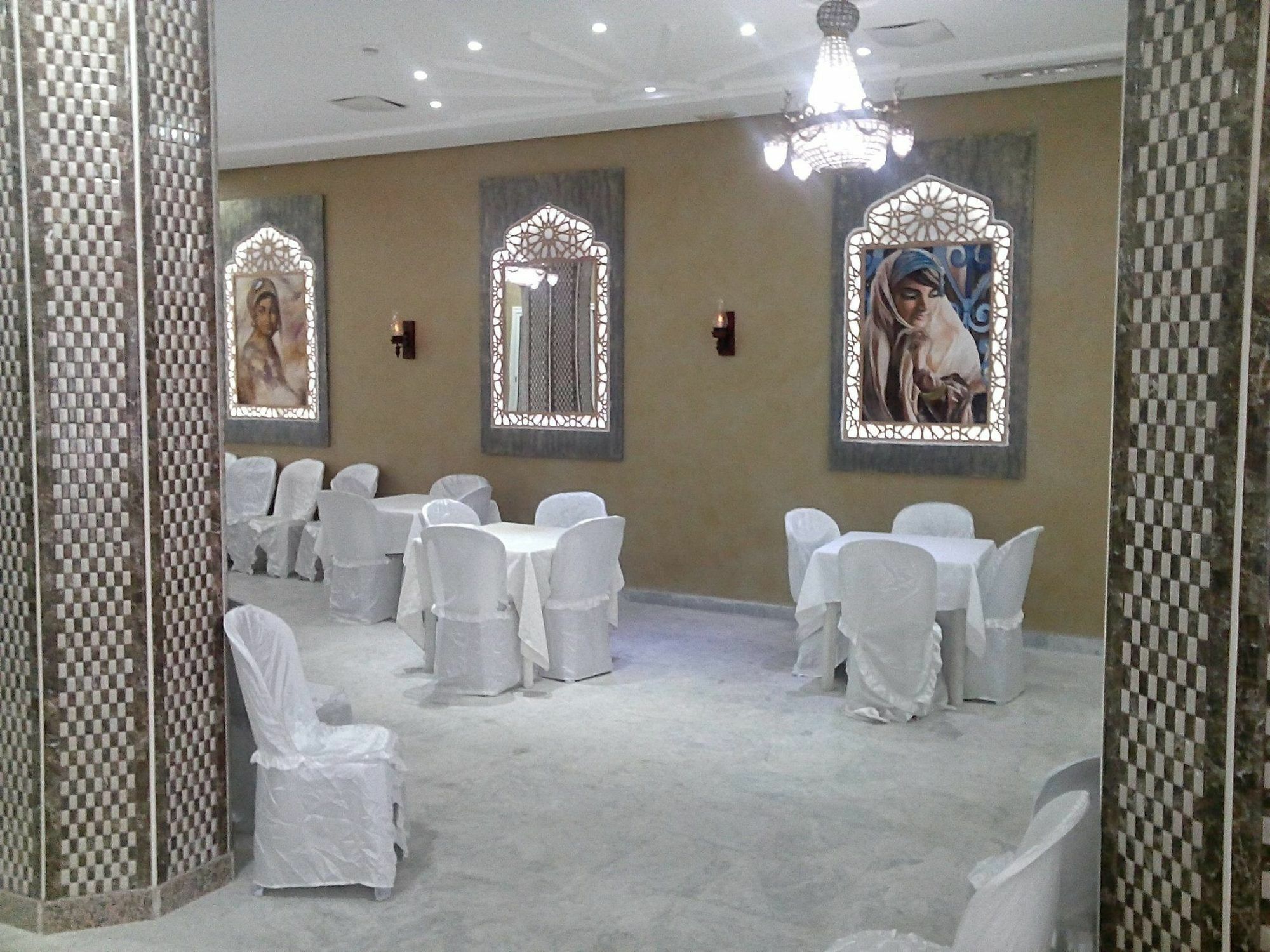 Hotel Saheb Ettabaa Тунис Экстерьер фото